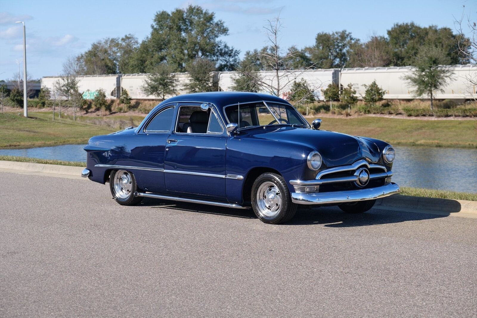 Ford-Club-Coupe-1950-Blue-Gray-54644-8