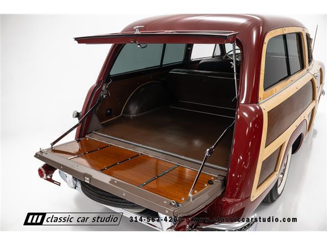 Ford-Country-Squire-Woody-1950-33