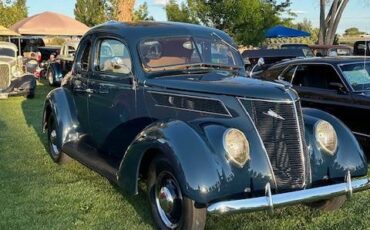 Ford-Coupe-1937