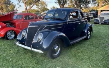 Ford-Coupe-1937-2