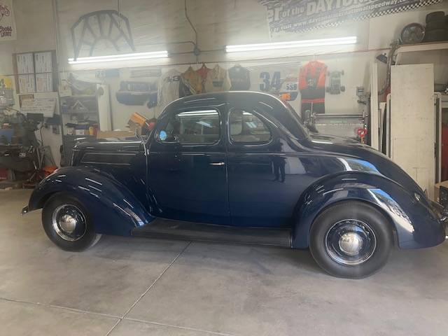 Ford-Coupe-1937-5