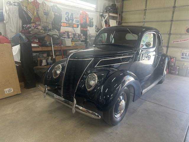 Ford-Coupe-1937-6