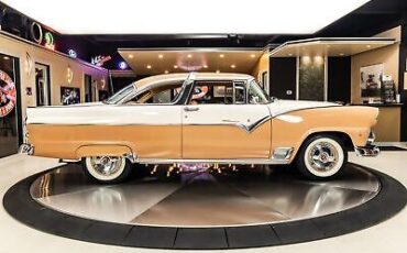 Ford-Crown-Victoria-Coupe-1955-10