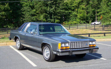 Ford Crown Victoria Coupe 1986