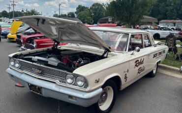 Ford-Custom-300-1963-white-5391-22