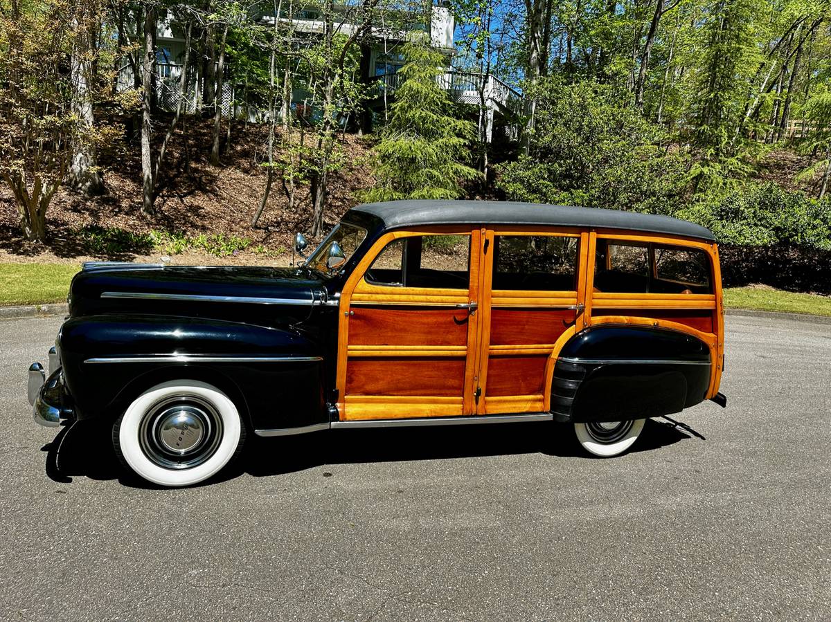 Ford-De-luxe-1947-1