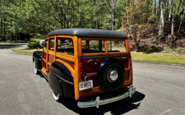 Ford-De-luxe-1947-5