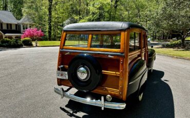 Ford-De-luxe-1947-7