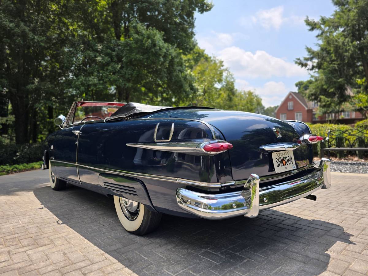 Ford-Deluxe-1951-8