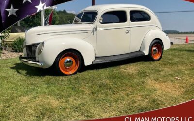 Ford Deluxe Berline 1939 à vendre