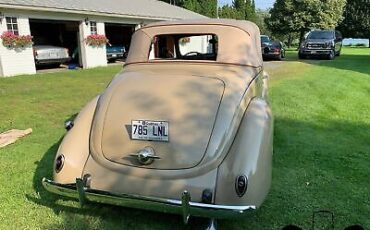 Ford-Deluxe-Convertible-Coupe-1938-10