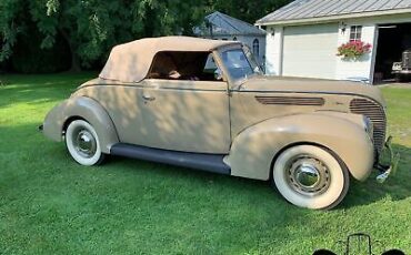 Ford-Deluxe-Convertible-Coupe-1938-12