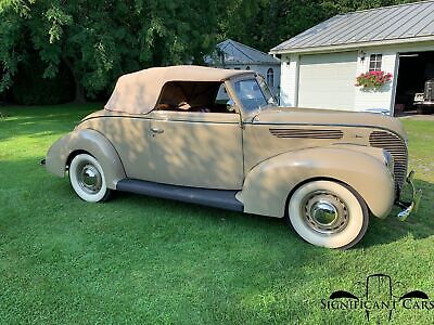 Ford-Deluxe-Convertible-Coupe-1938-12