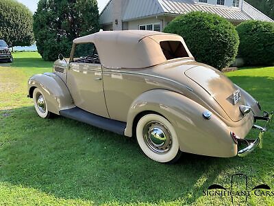 Ford-Deluxe-Convertible-Coupe-1938-6