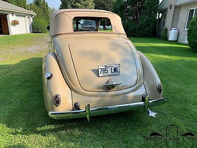 Ford-Deluxe-Convertible-Coupe-1938-8