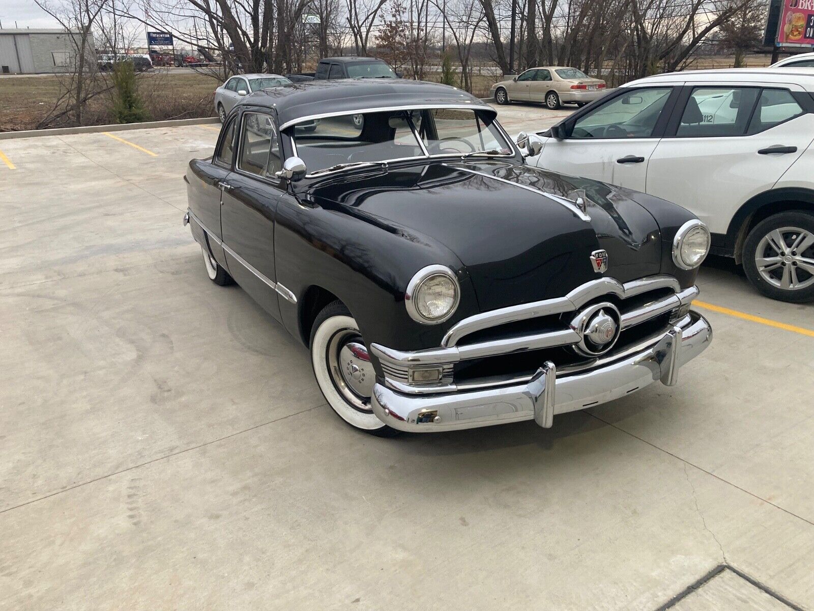 Ford-Deluxe-Coupe-1950-Black-Gray-80628-2