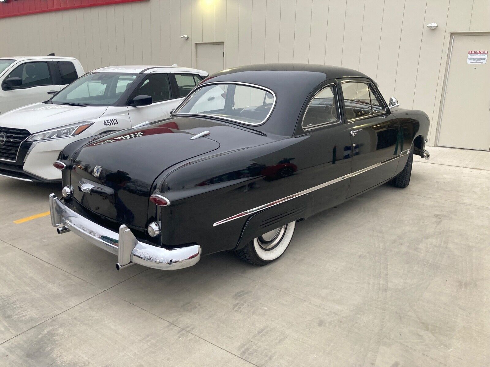 Ford-Deluxe-Coupe-1950-Black-Gray-80628-20