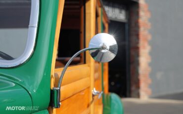 Ford-Deluxe-Wagon-Woodie-1935-20