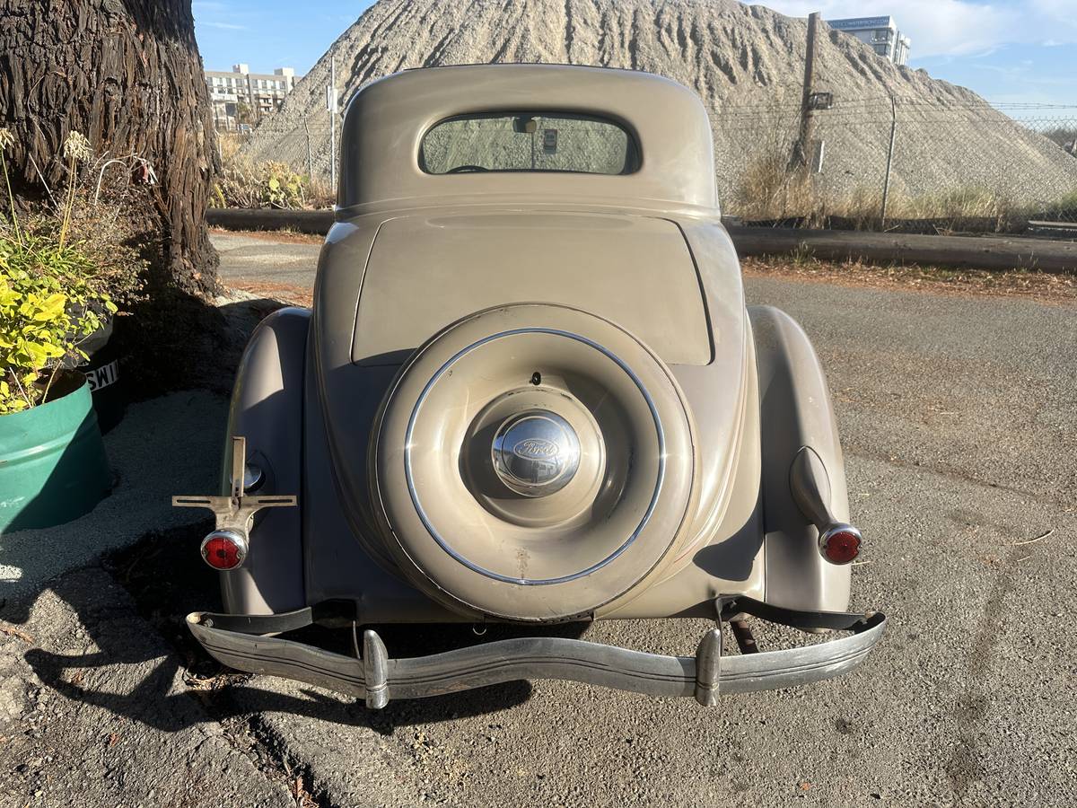 Ford-Deluxe-coupe-1936-123919-7