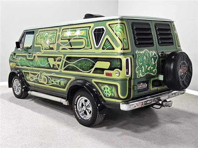 Ford-E-100-Van-1974-Green-Green-104593-3