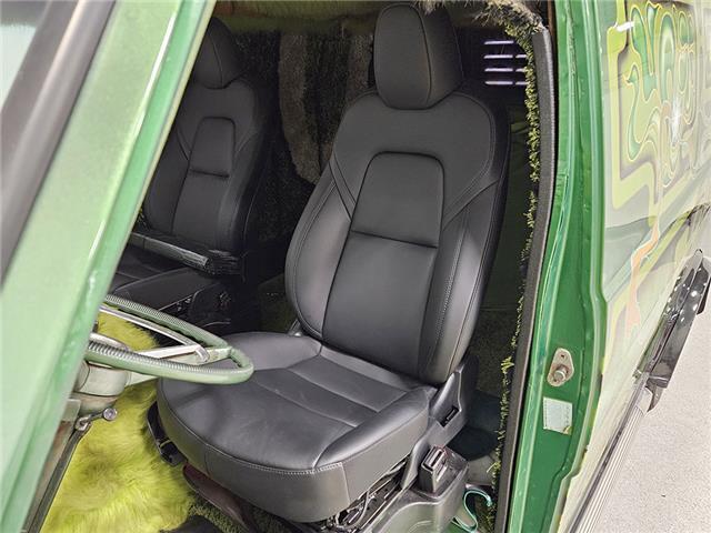 Ford-E-100-Van-1974-Green-Green-104593-7