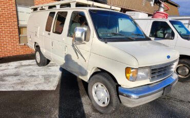 Ford-E-Series-Van-1995-White-296065-1