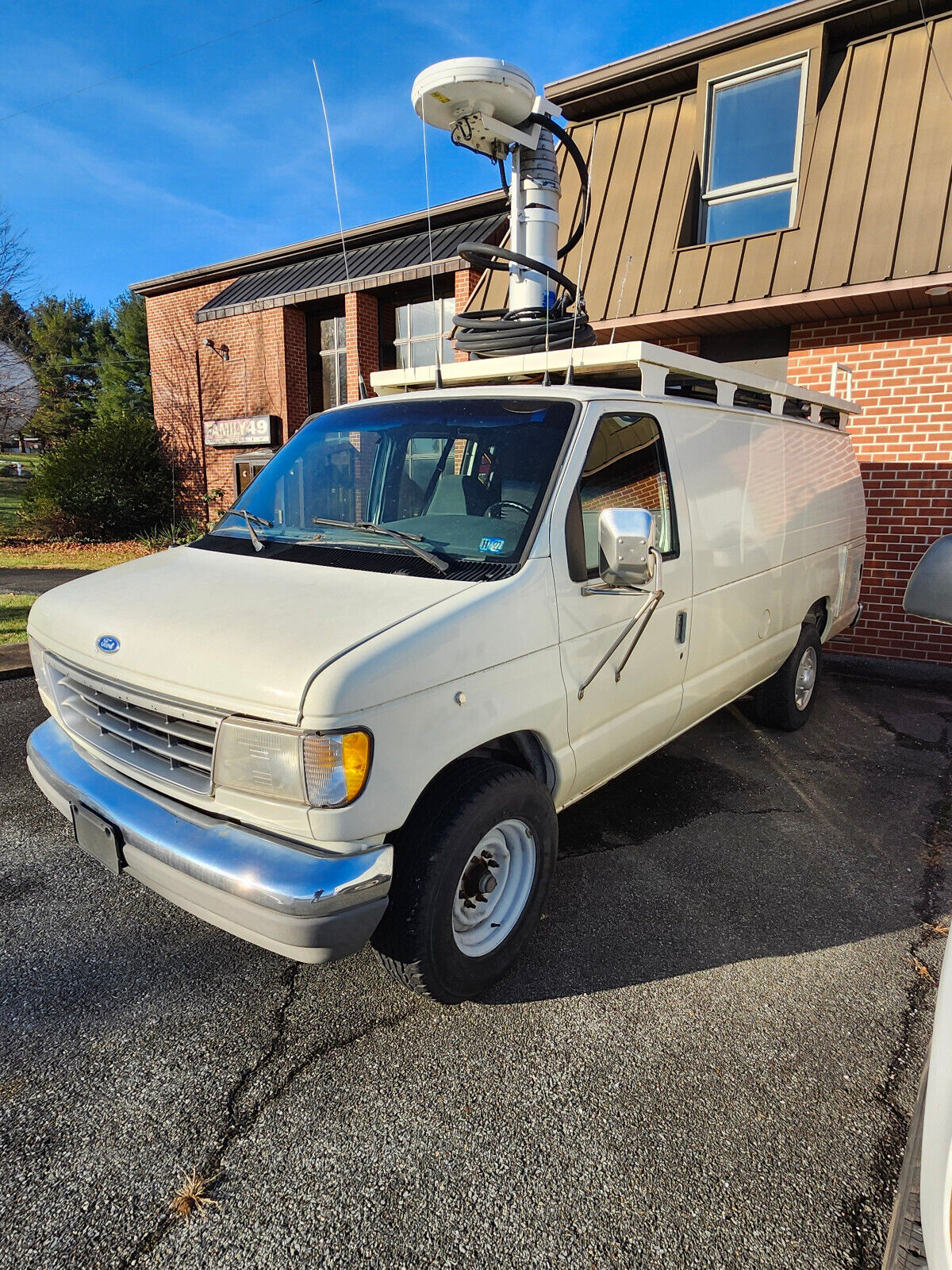 Ford E-Series Van  1995