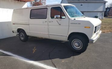 Ford-E250-econoline-cargo-van-1990-18