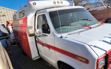 Ford-E350-van-1987-red-225308-1