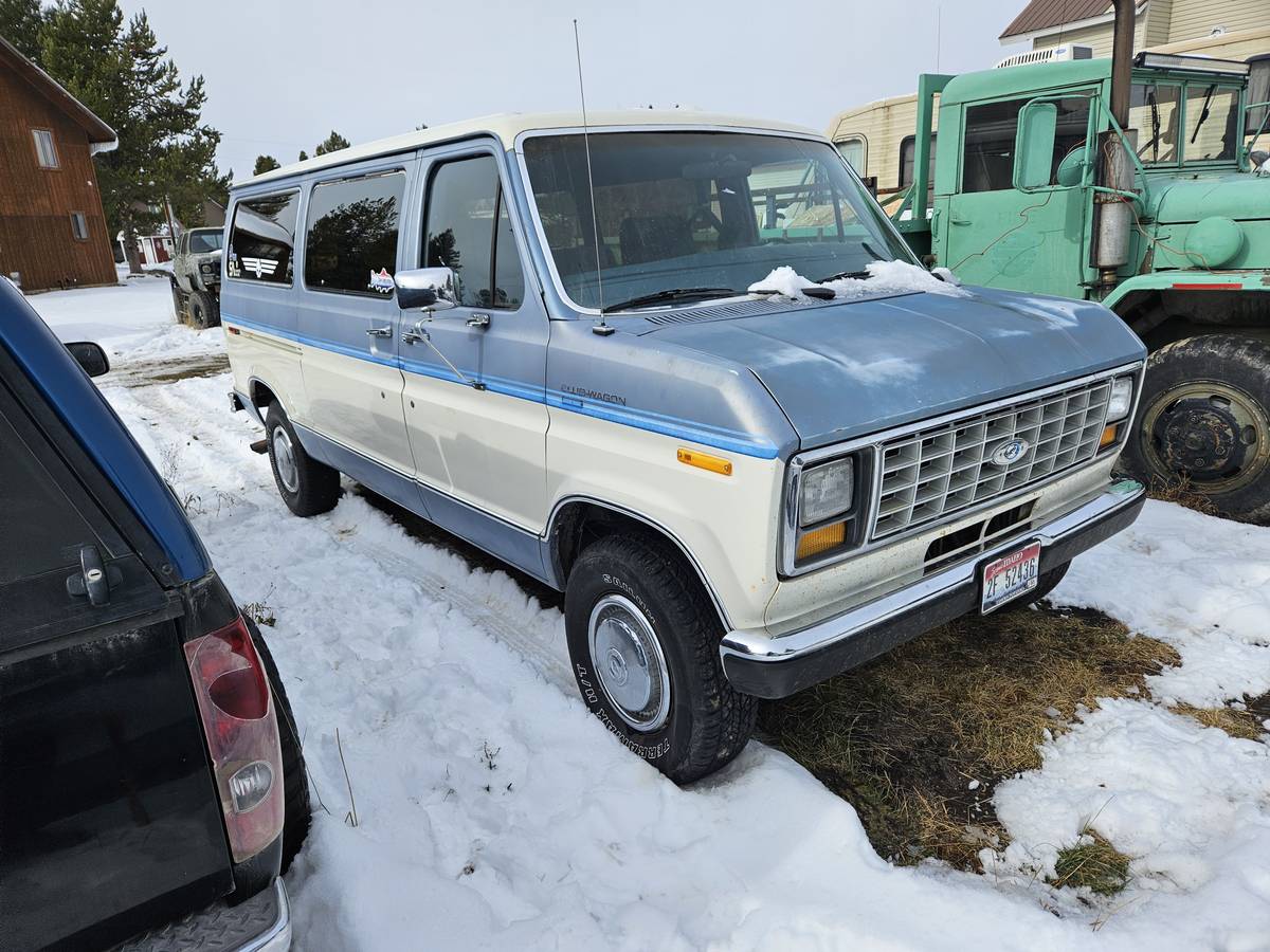 Ford-Econoline-cargo-van-1986-blue-81740-7