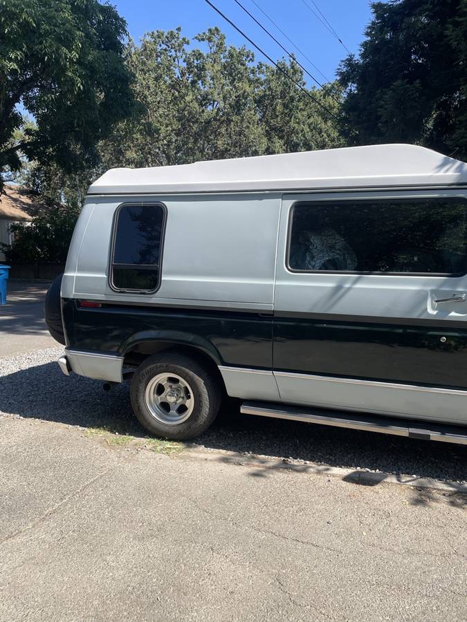 Ford-Econoline-van-1991-green-98170-3