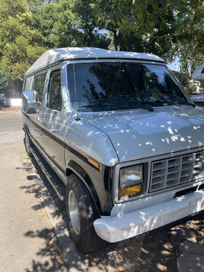 Ford-Econoline-van-1991-green-98170-5