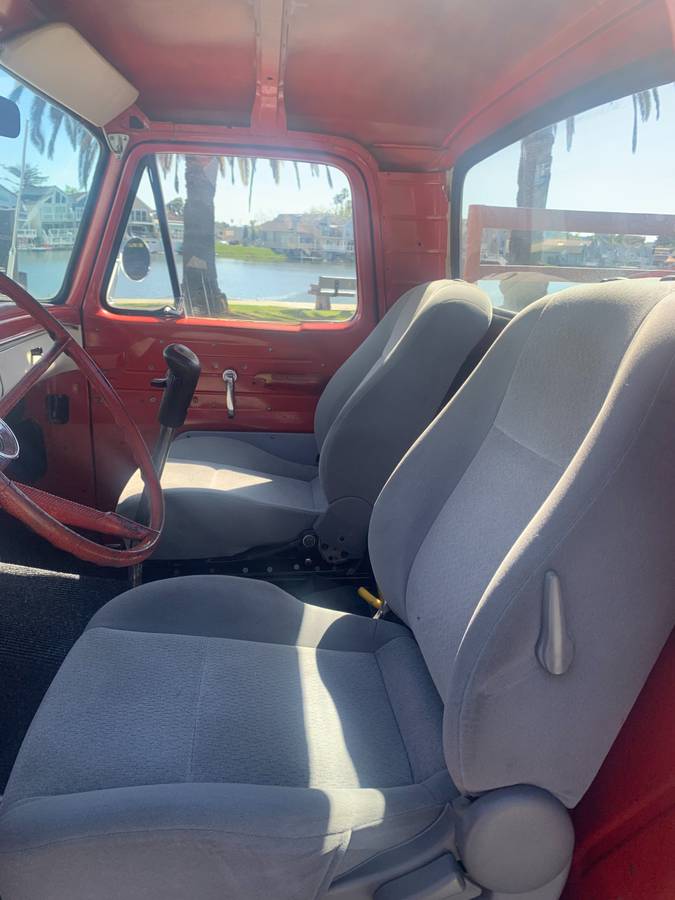 Ford-F-100-1965-red-3576311-2