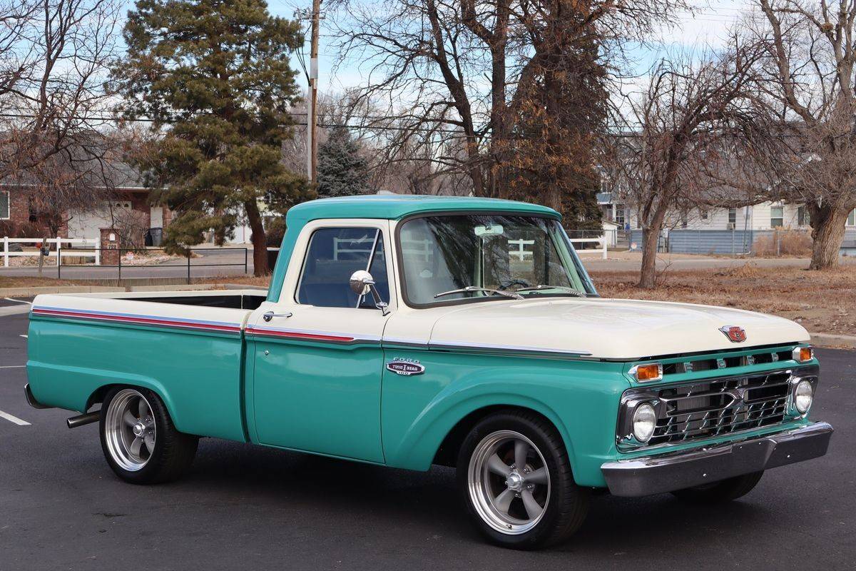 Ford-F-100-1966-1