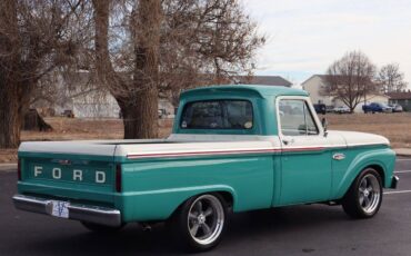 Ford-F-100-1966-3