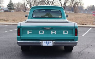 Ford-F-100-1966-5