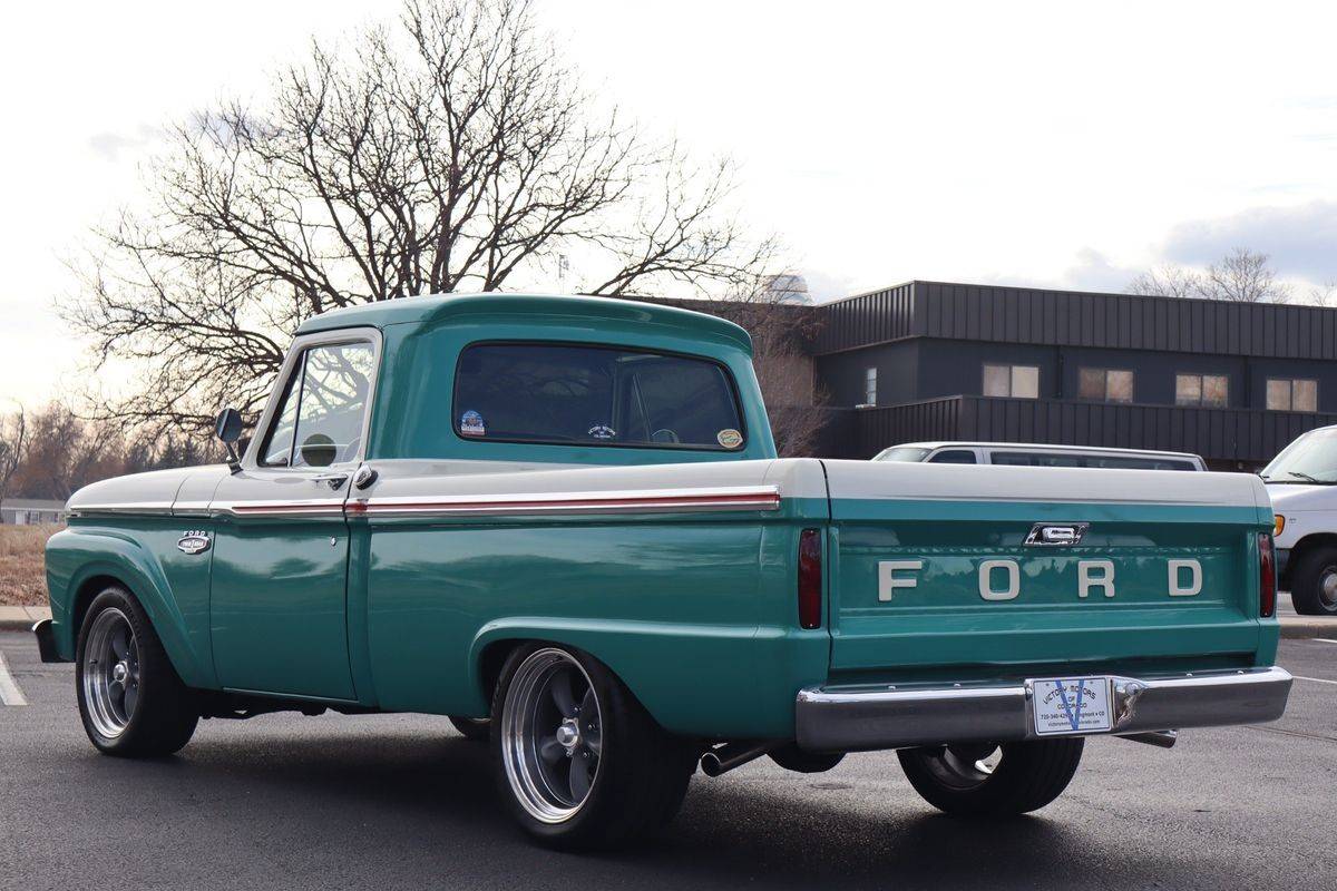 Ford-F-100-1966-6