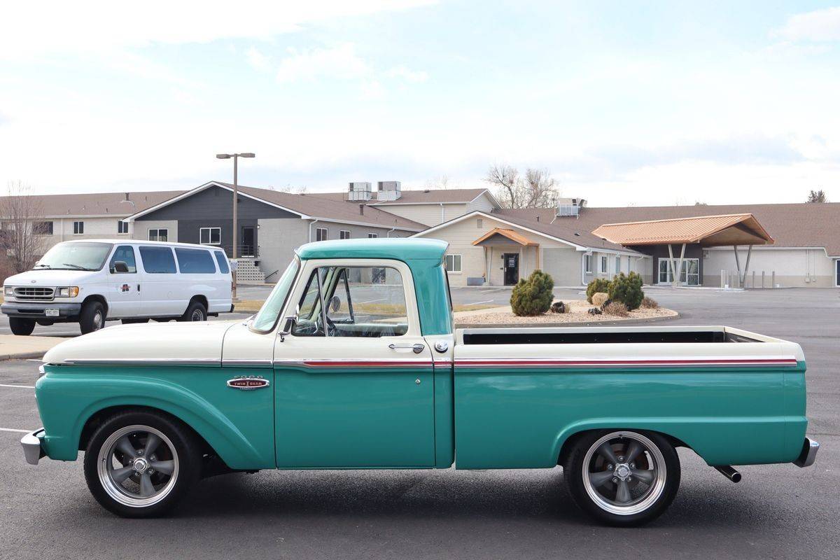 Ford-F-100-1966-8