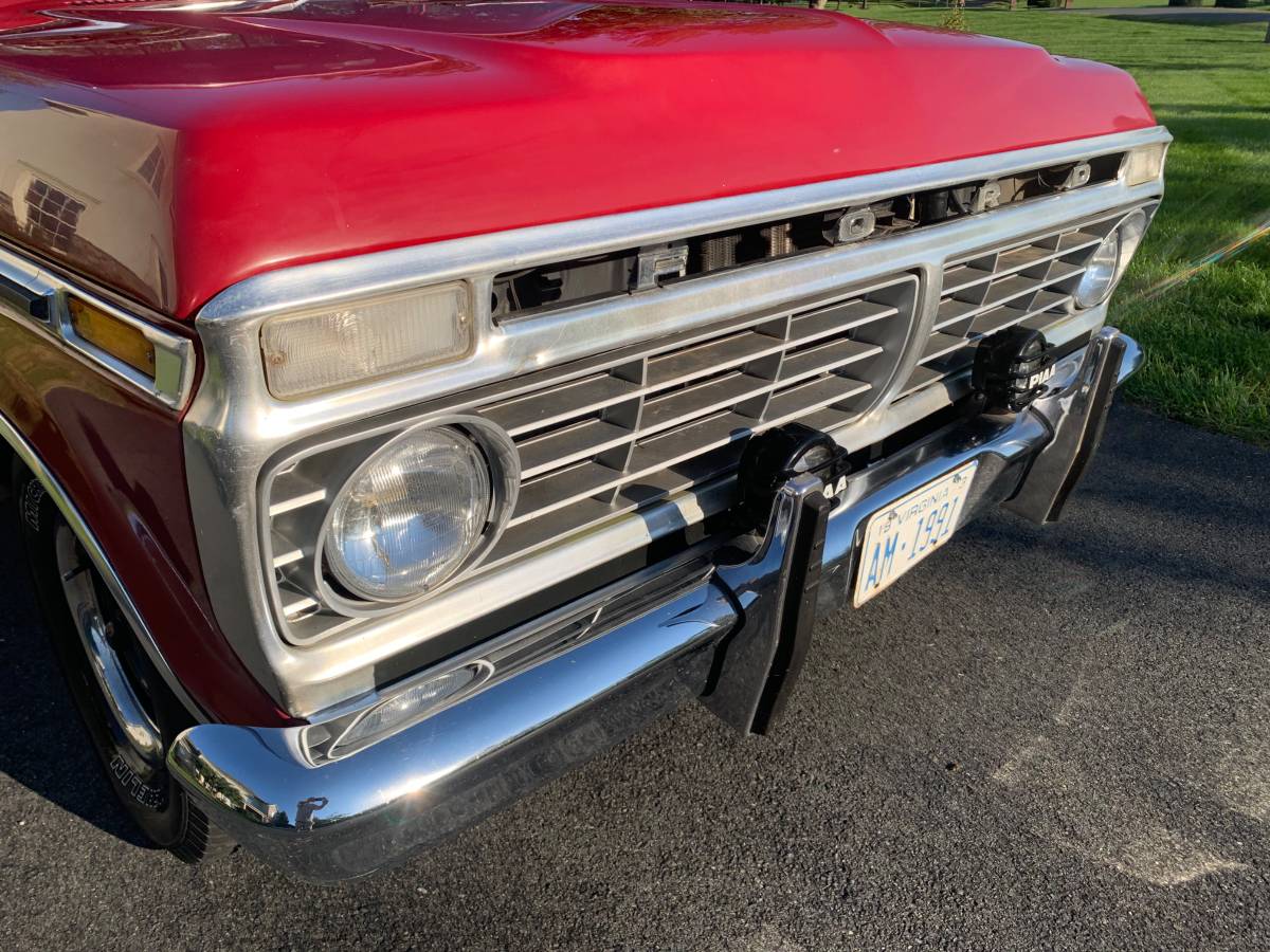 Ford-F-100-1973-red-193121-2