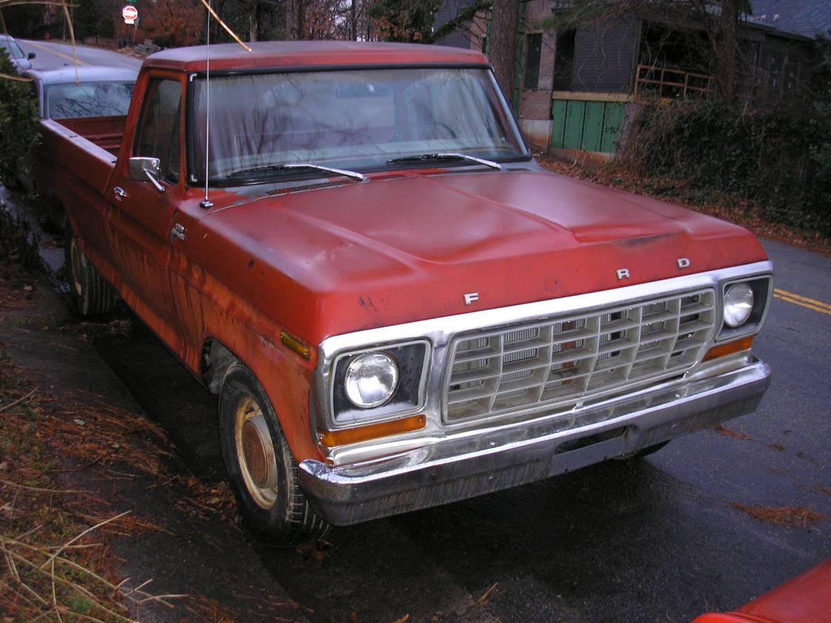 Ford-F-100-1978-red-80467-1