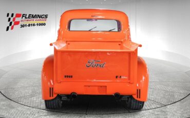 Ford-F-100-Pickup-1951-3