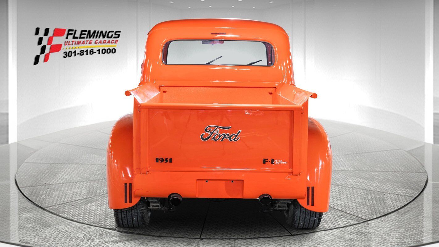 Ford-F-100-Pickup-1951-3