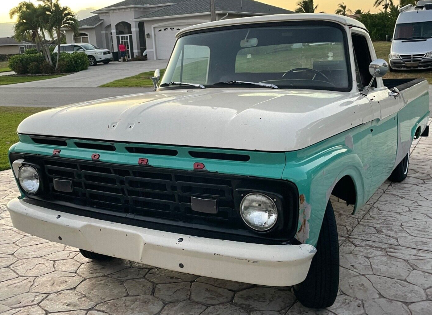 Ford-F-100-Pickup-1964-1