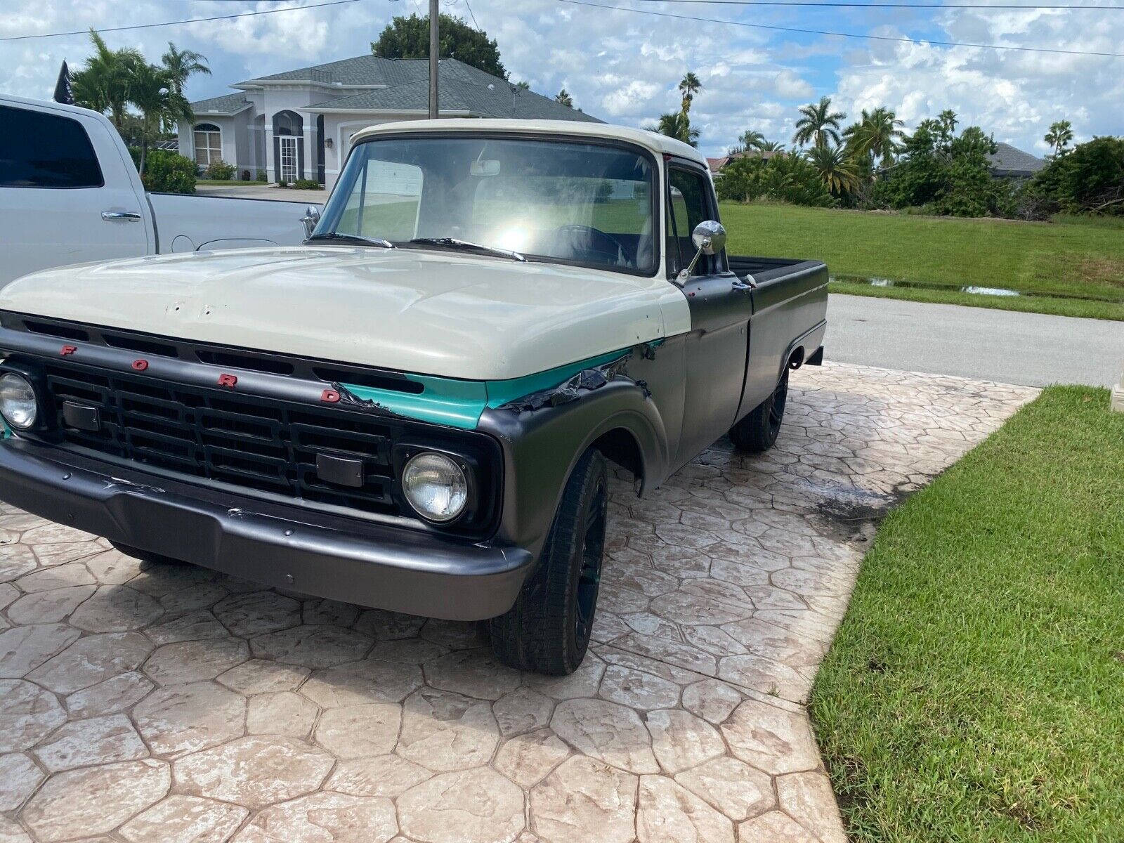 Ford-F-100-Pickup-1964-17