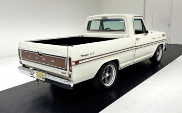 Ford-F-100-Pickup-1970-White-Red-168493-4