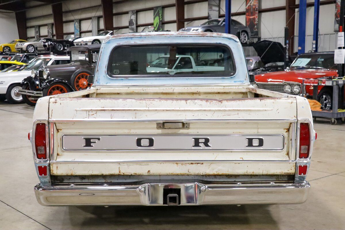 Ford-F-100-Pickup-1971-White-Brown-48924-7