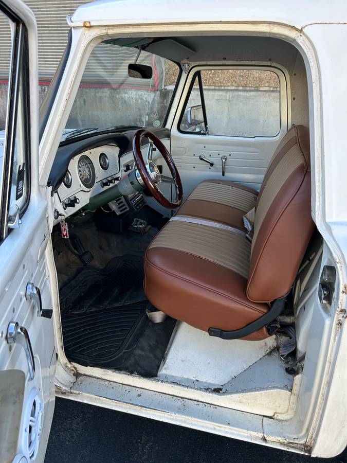 Ford-F-150-1966-white-202545-8