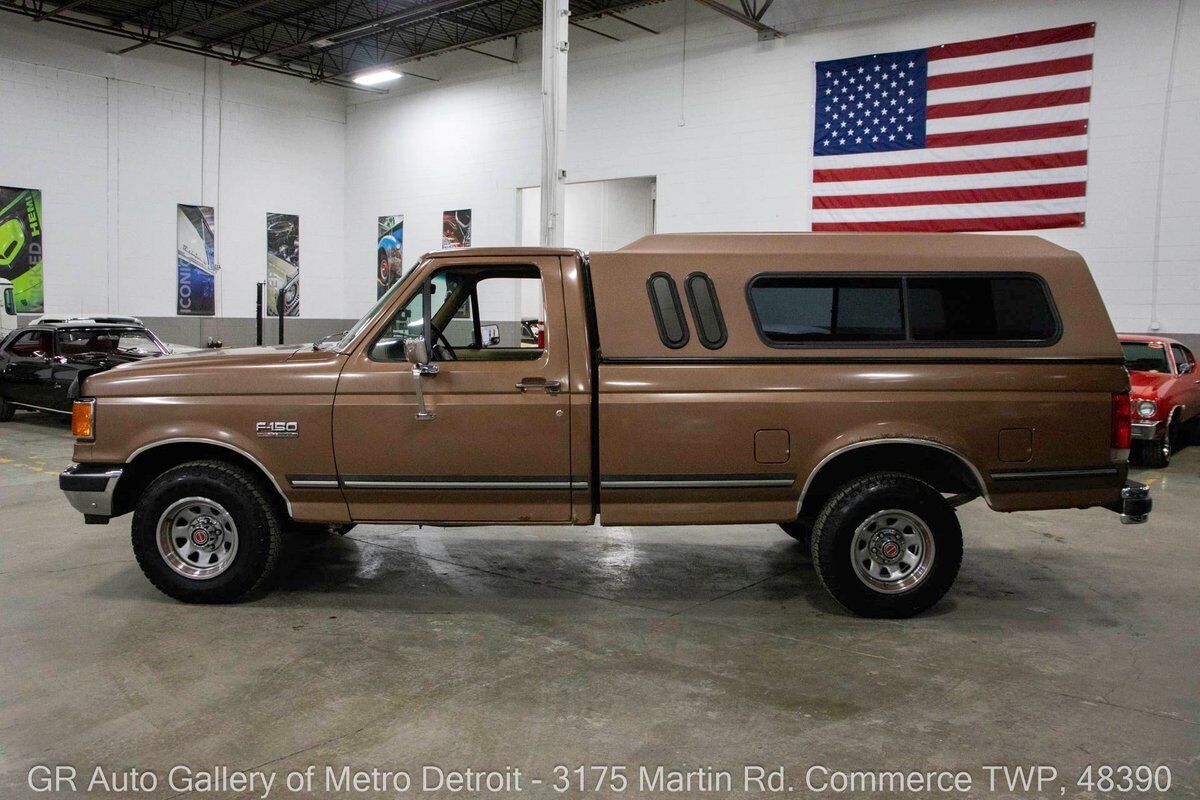 Ford-F-150-1989-Tan-Chestnut-152078-2