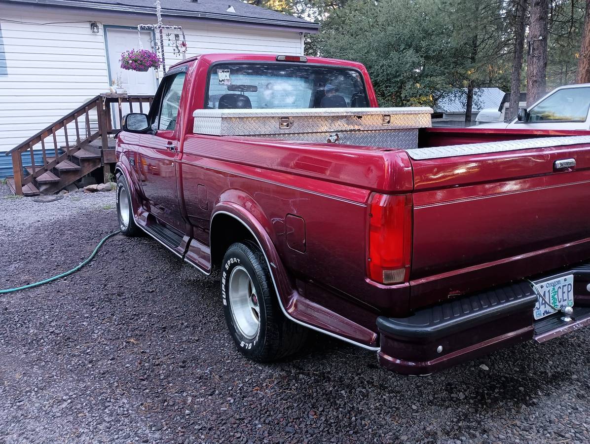 Ford-F-150-1995-custom-4828-8