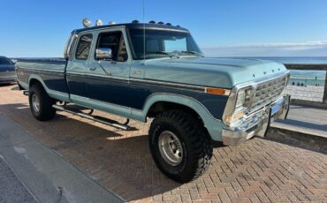 Ford-F-150-Pickup-1979-4